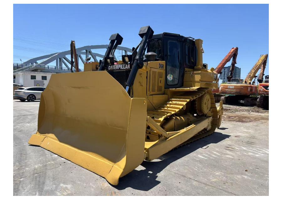 CAT D6R